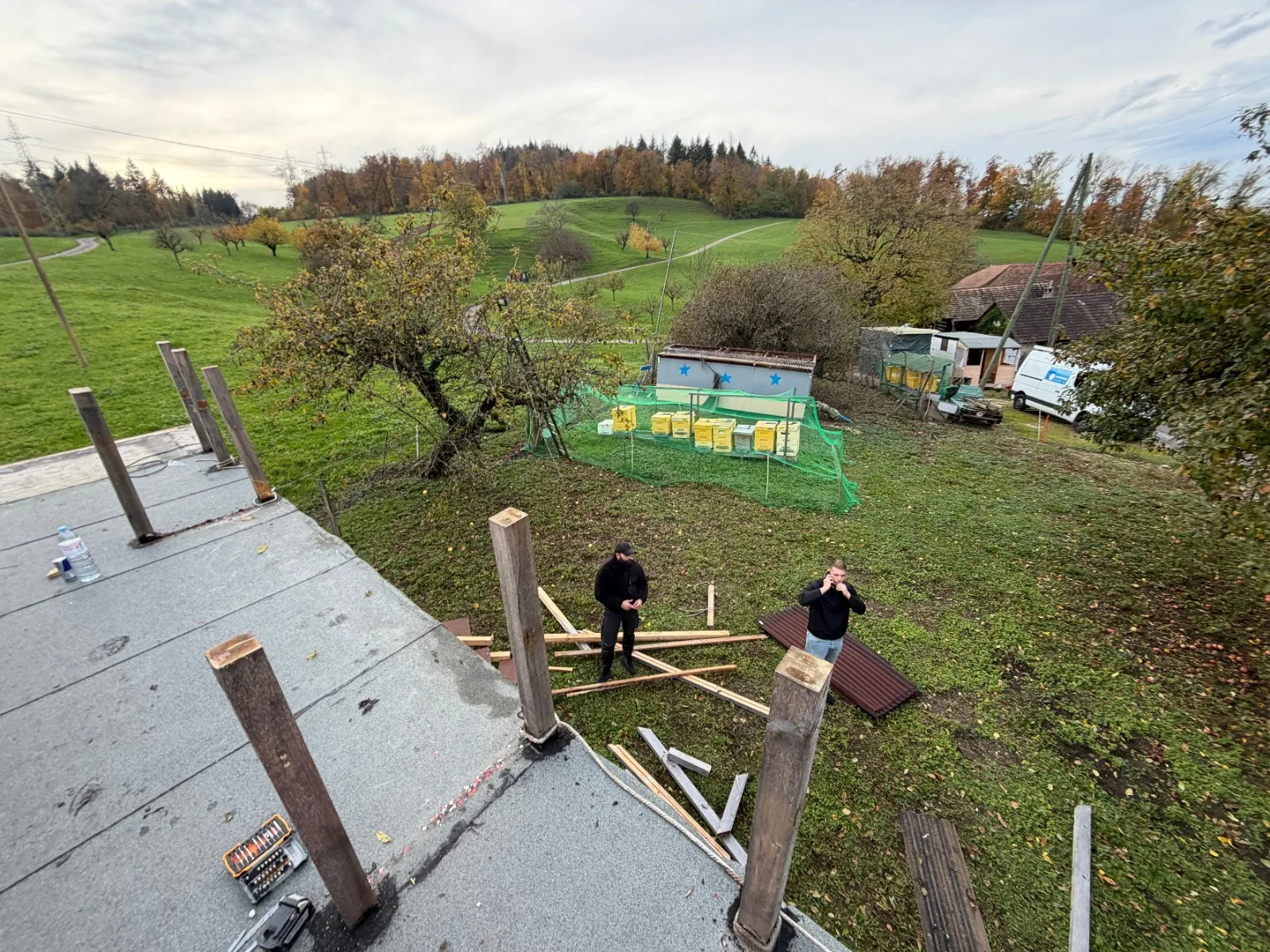 Schritt für Schritt wird der Aufbau zurückgebaut.